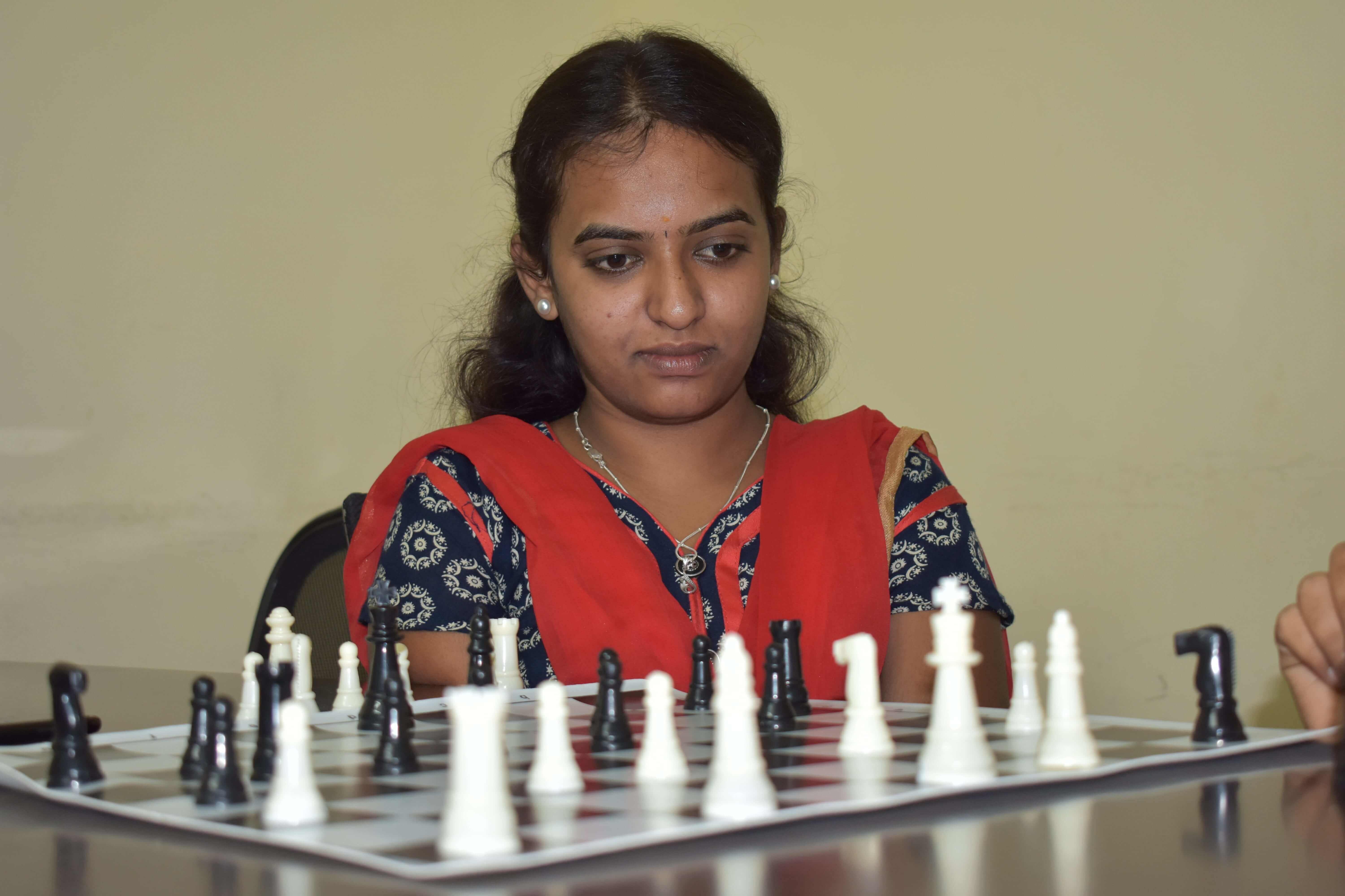 Chess girls winner